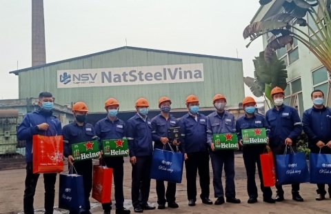  NATSTEELVINA: CHĂM LO TẾT NHÂM DẦN CHO NGƯỜI LAO ĐỘNG